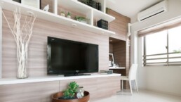 テレビのある部屋